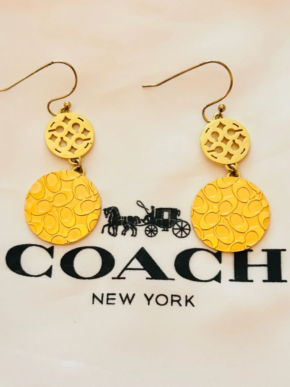 NWOT Coach Y2K Sognature kissing C's Gold Tone Earrings
